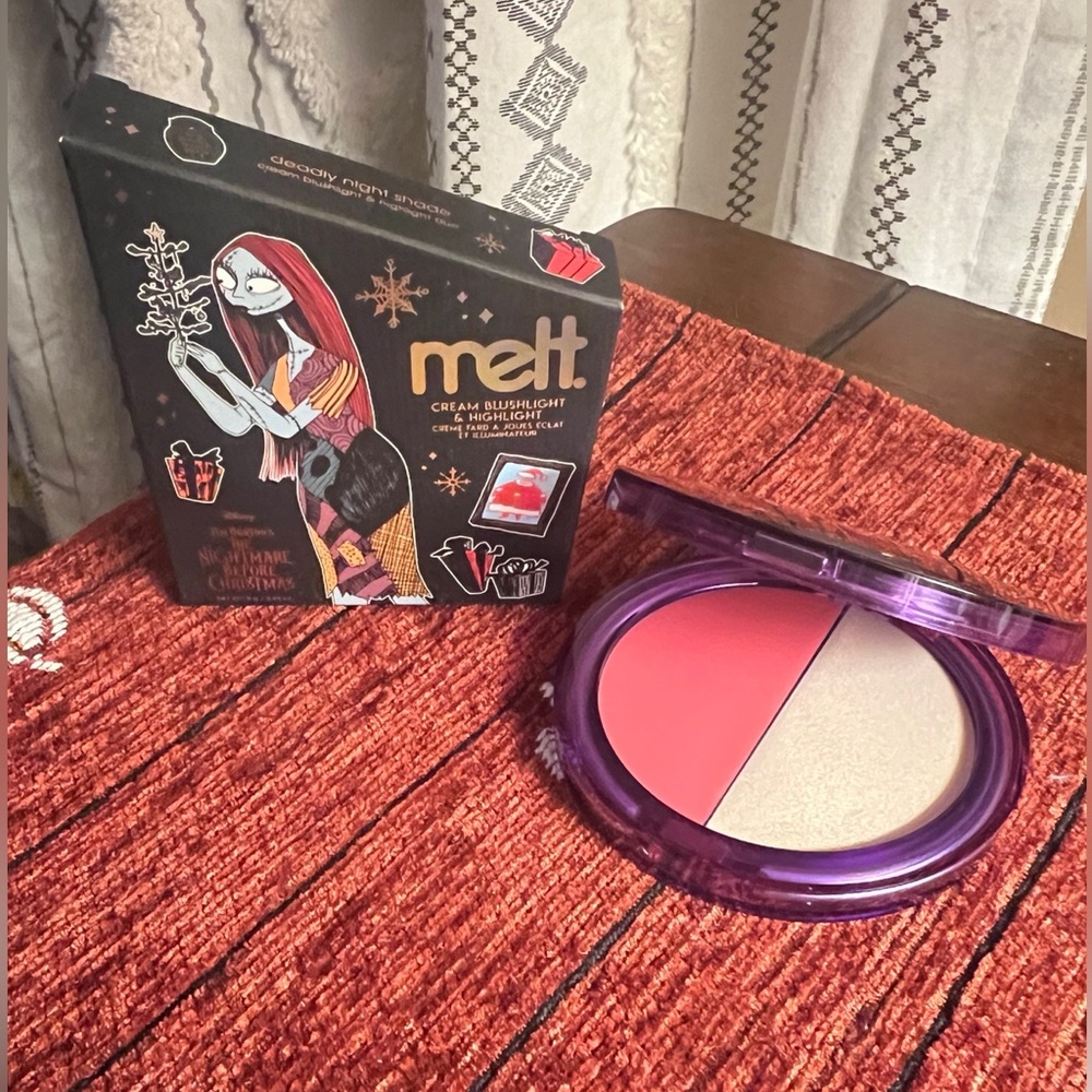 NIB MELT Cream blushlight and highlight TIM BURTON